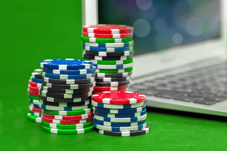 Antarmuka platform jual toto menampilkan berbagai permainan slot dan pasar sportsbook